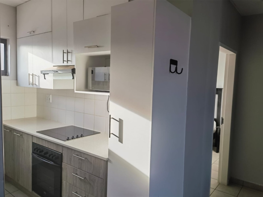 To Let 2 Bedroom Property for Rent in Parklands Western Cape